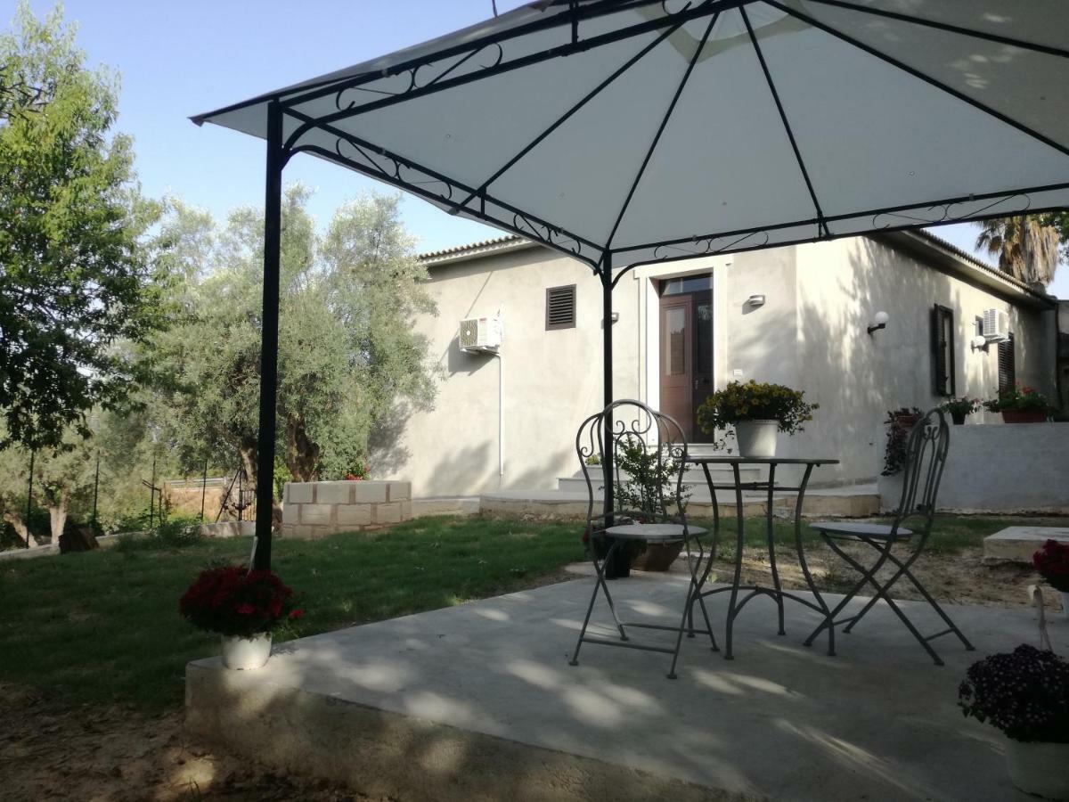 Casa Vacanze Terra Barocca Ното Екстериор снимка